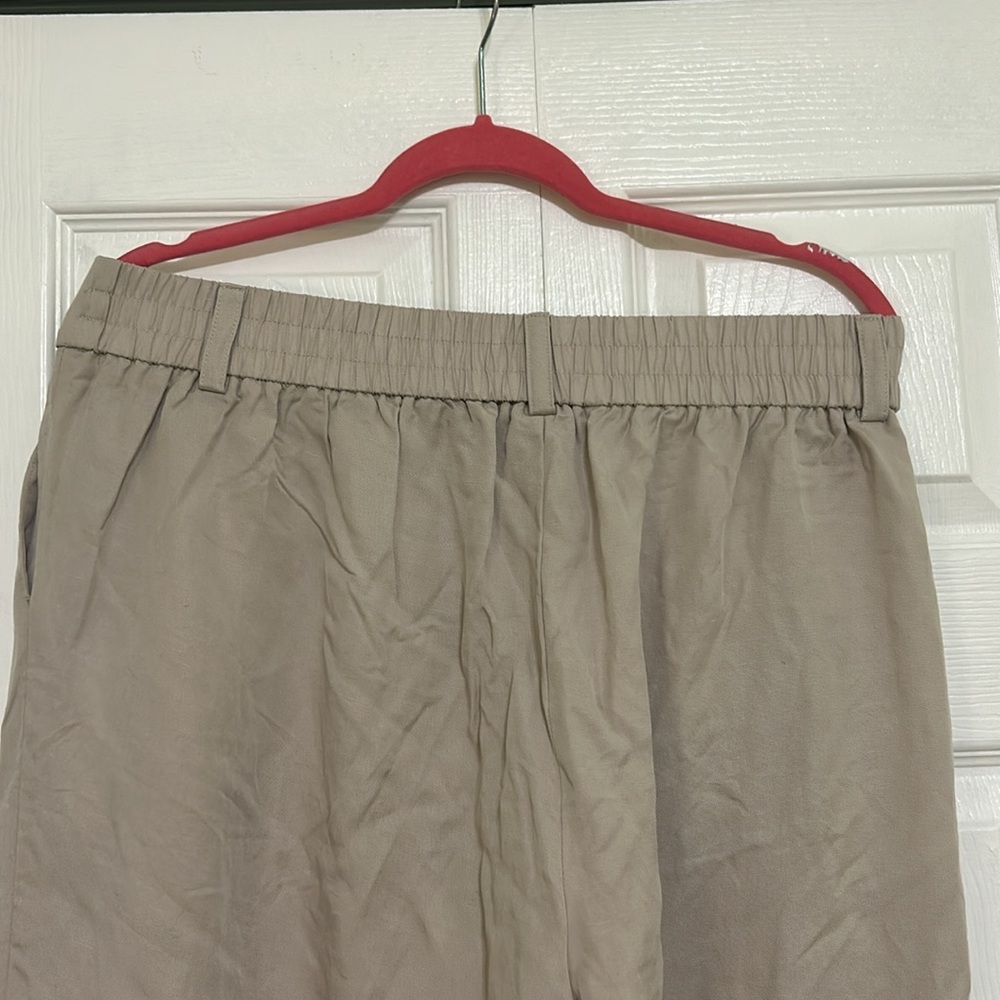 Torrid Wide Leg Studio Linen High Rise Pants - Picture 2 of 4
